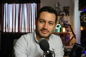 Effective YouTube descriptions - Cover Photo