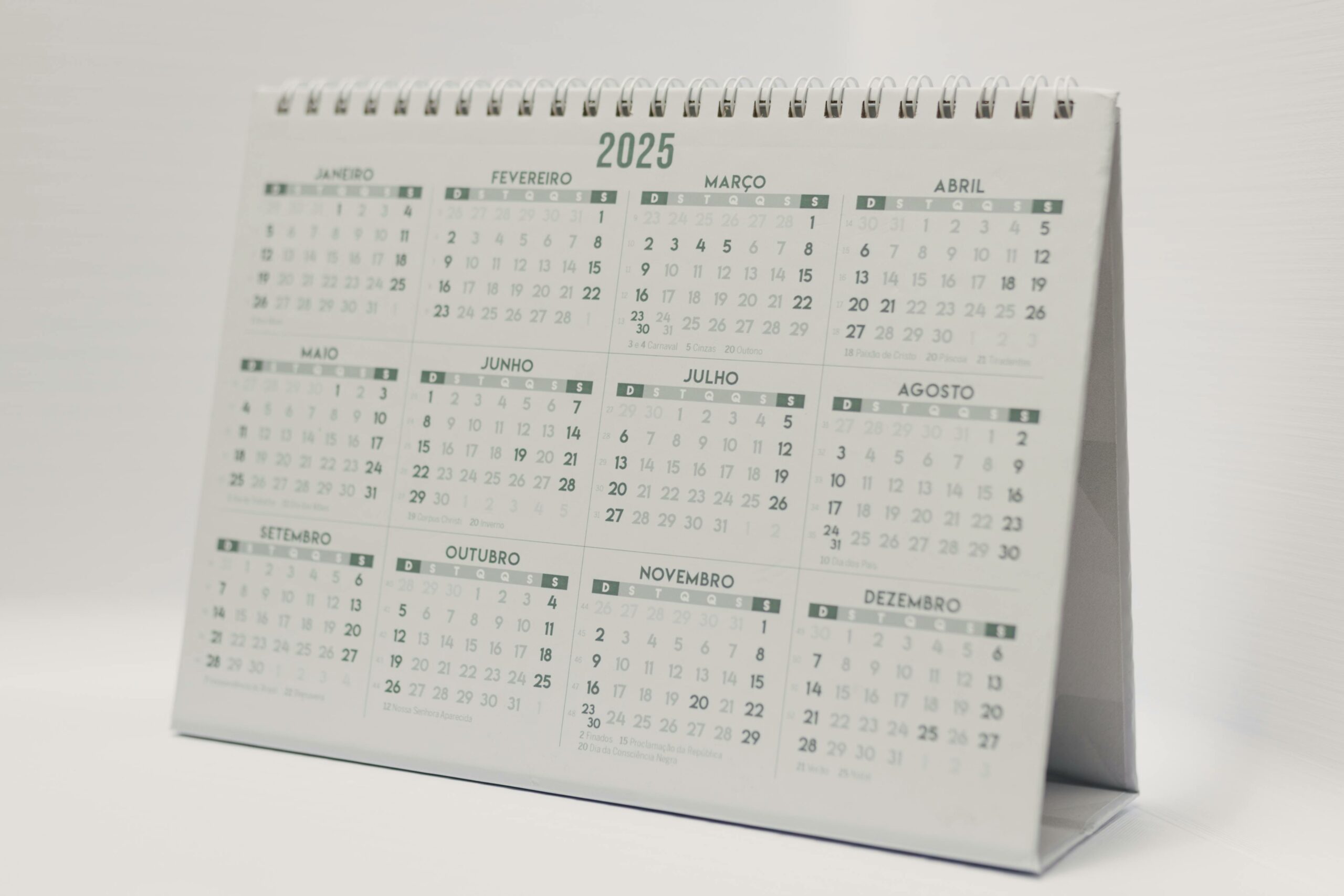 Manage multiple social media accounts - Inline Photo