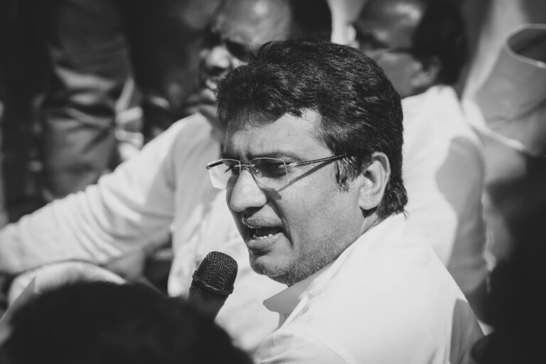 Earn Links from Influencers - Cover Photo