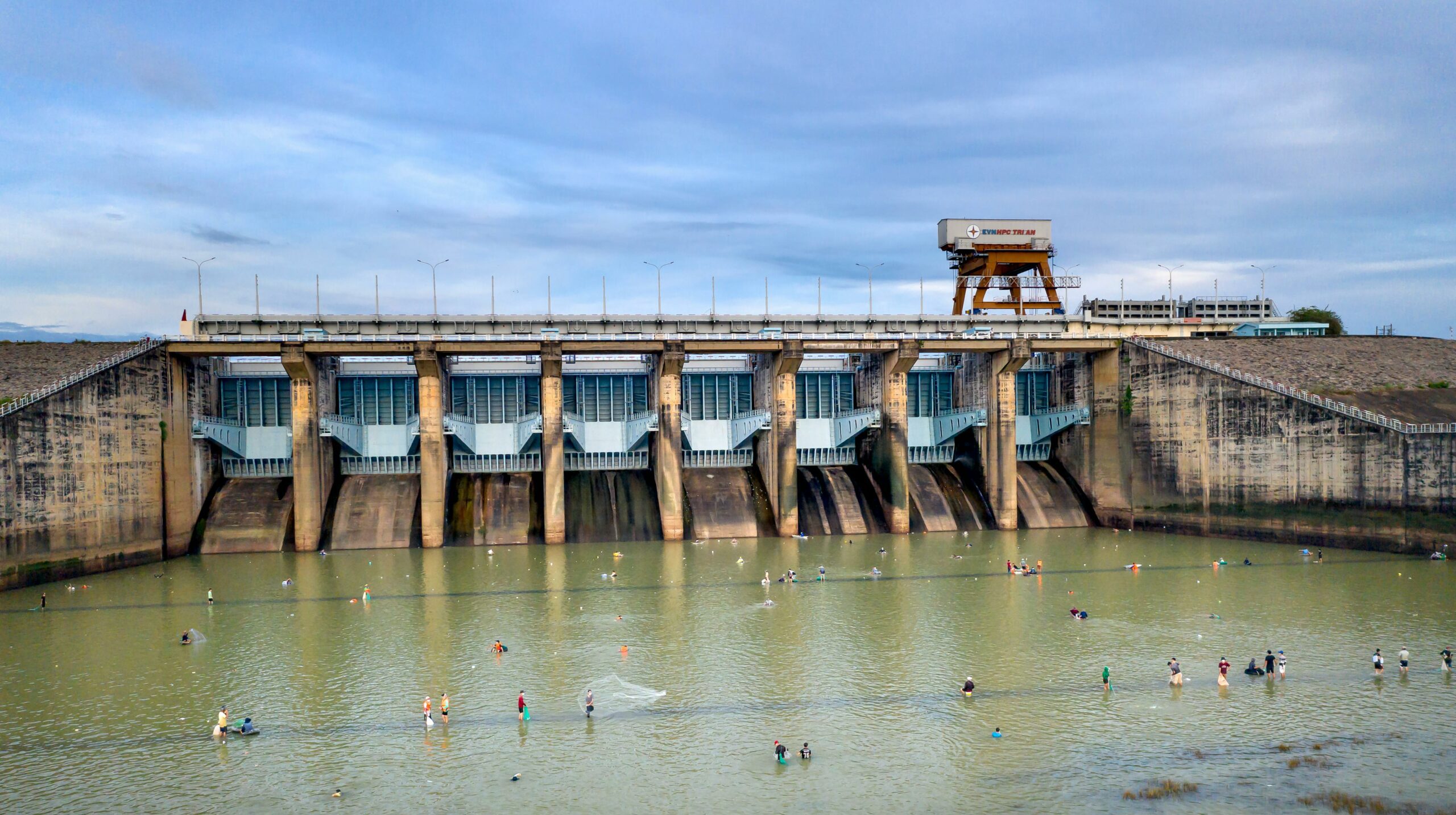 Lower churn - Cover Photo