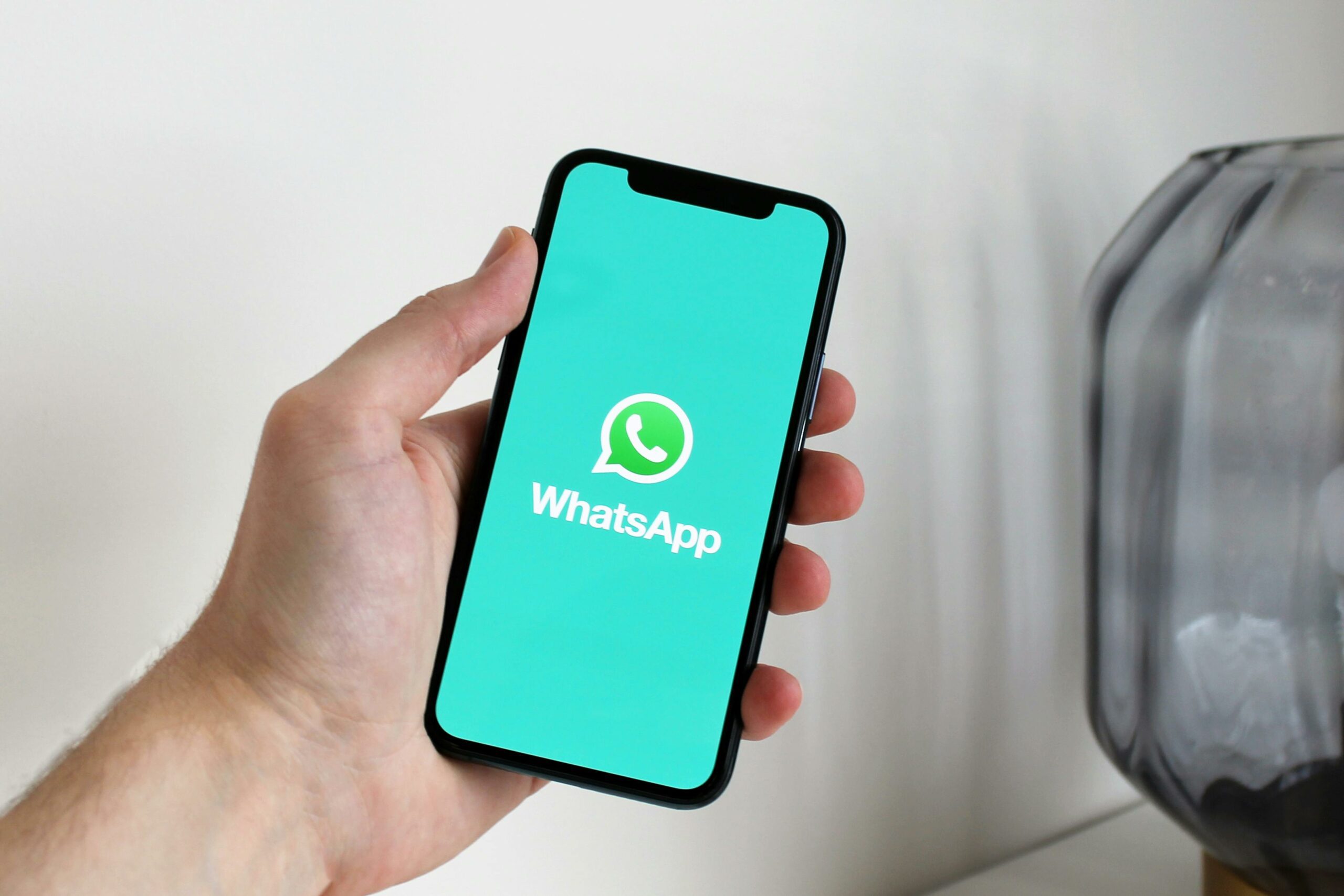 WhatsApp customer service - Cover Photo
