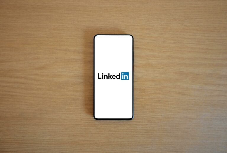 Grow LinkedIn Groups - Cover Photo
