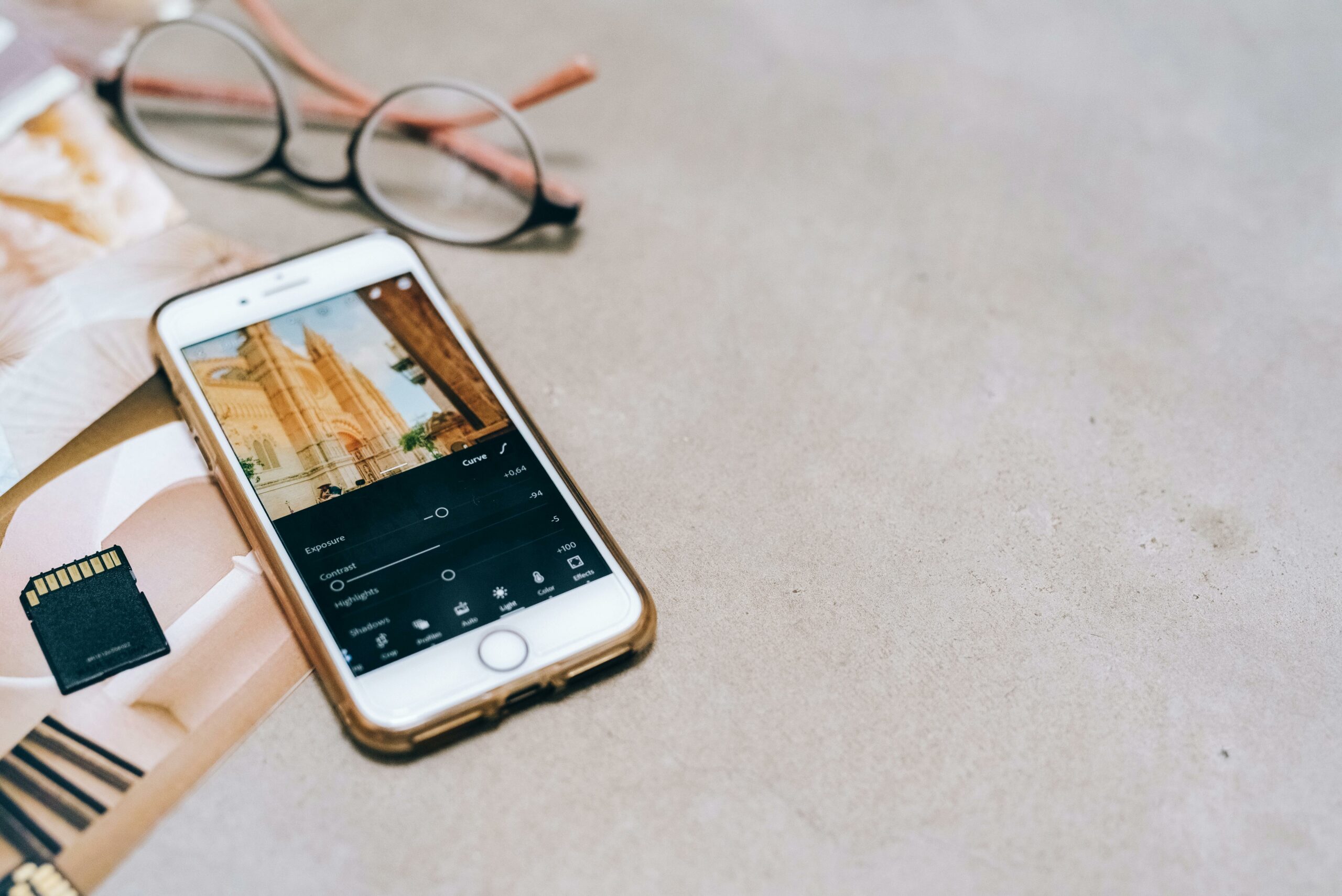 How to Use Snapchat - Inline Photo