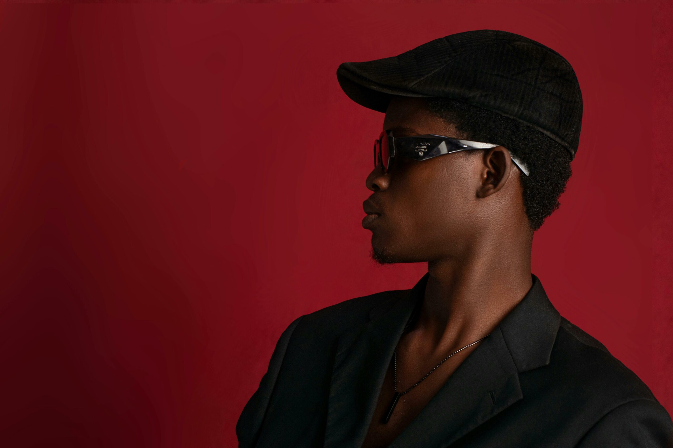 Twitter bio tips - Cover Photo