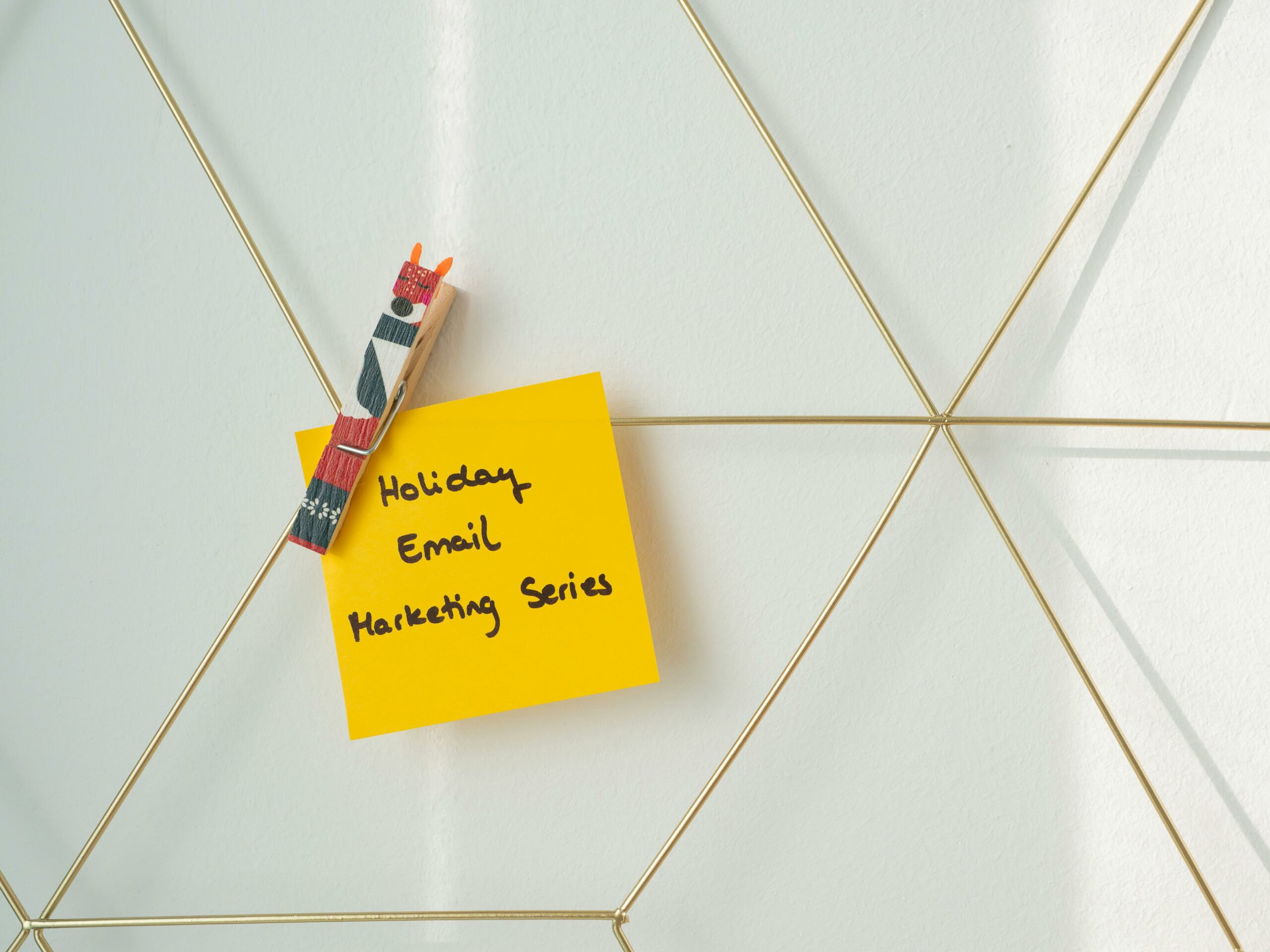 behaviorally targeted emails examples - Cover Photo