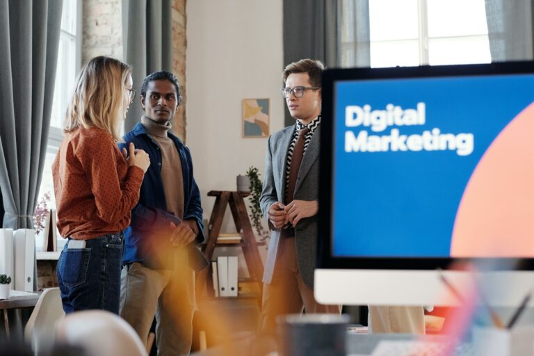 Digital marketing tips - Cover Photo