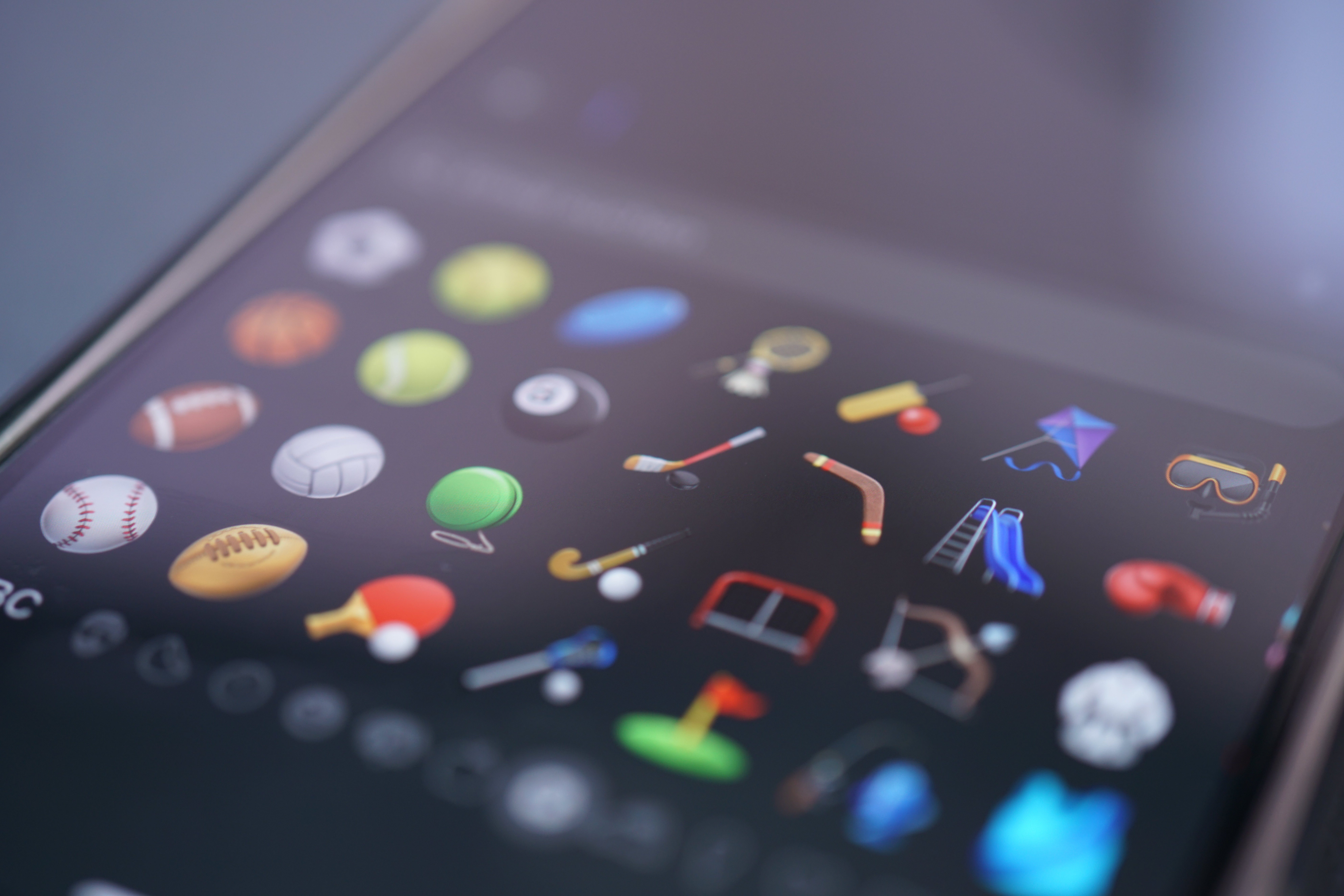 emoji marketing - Cover Photo