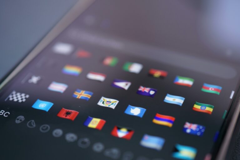 how to use emojis - Cover Photo