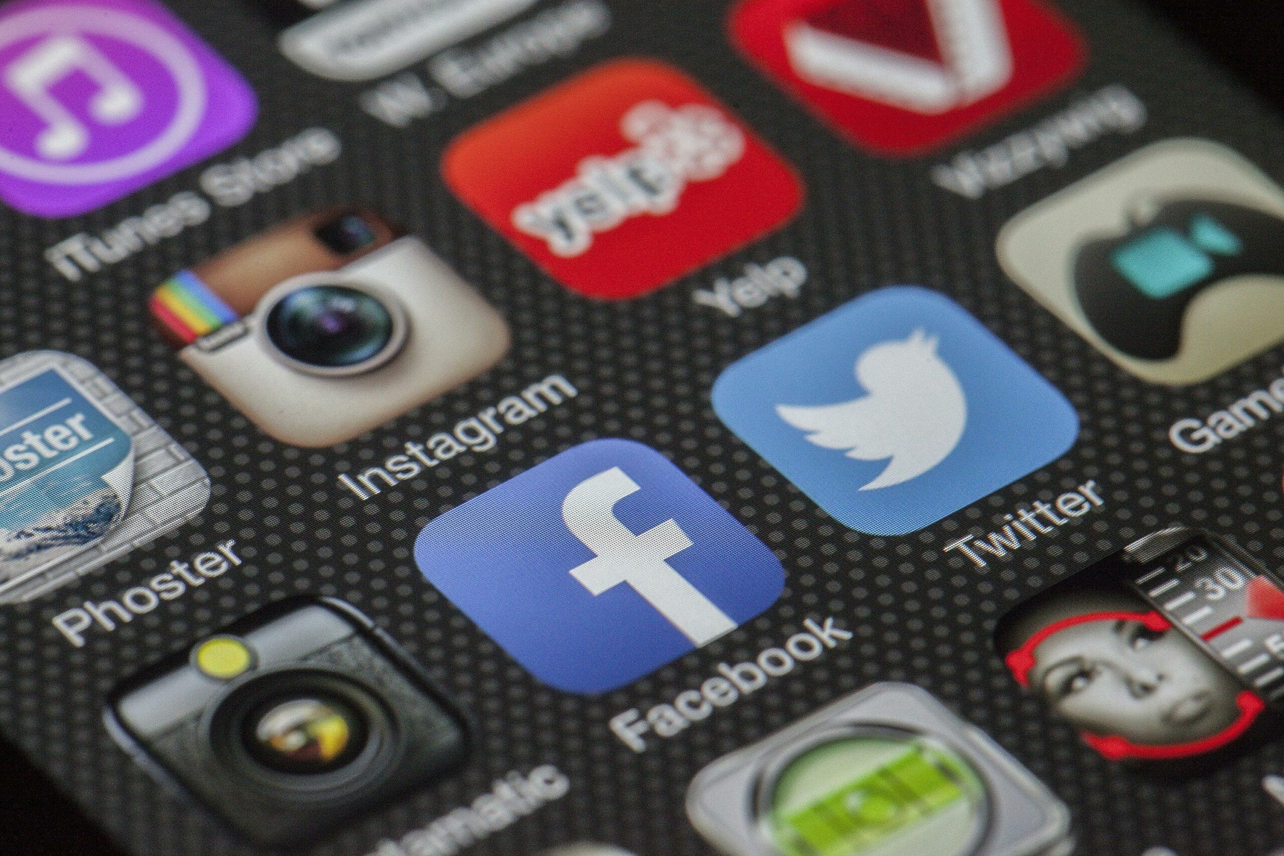 Obtenir plus de likes sur Facebook - Cover Photo