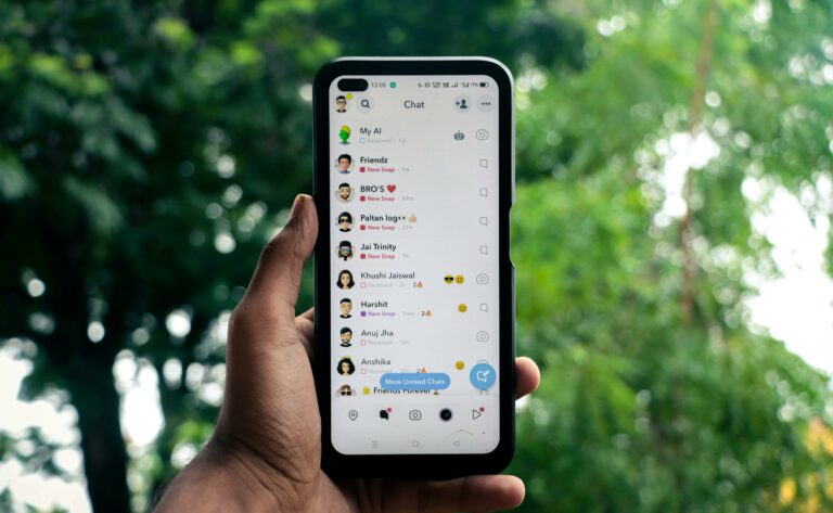 Snapchat for business - Cover Photo