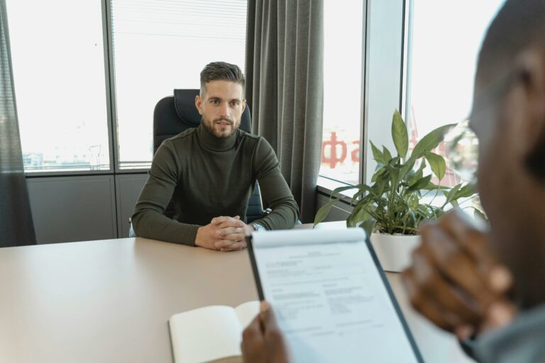 social media recruiting - Cover Photo