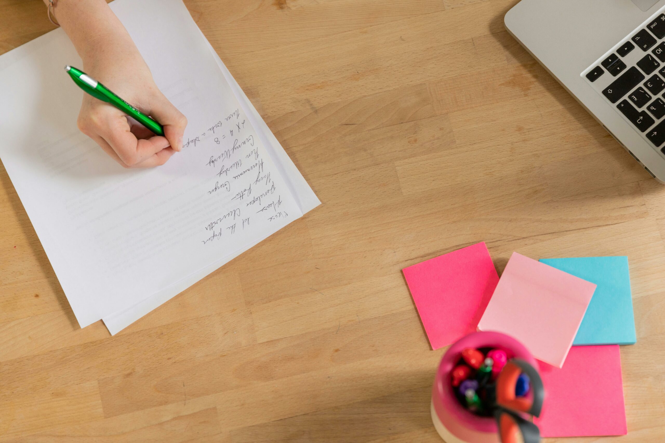 Social Media Style Guide - Inline Photo