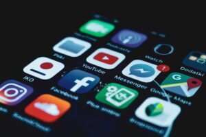 types of social networks - Cover Photo