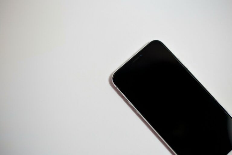 why Apple doesn’t tweet - Cover Photo