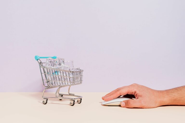 Ecommerce SEO guide - Cover Photo