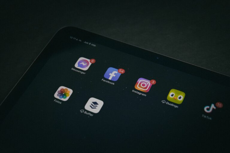 Facebook engagement posts - Cover Photo