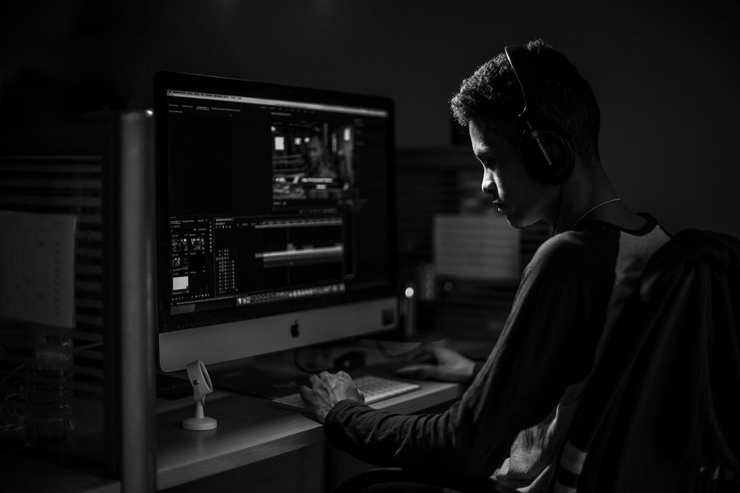 free stock video - Inline Photo