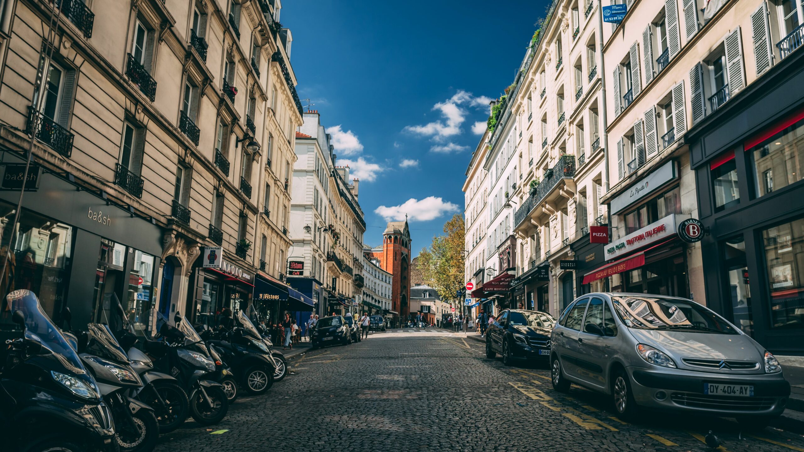 Hootsuite Paris office - Cover Photo