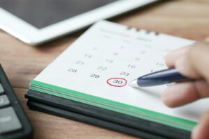 Schedule posts on LinkedIn - Cover Photo