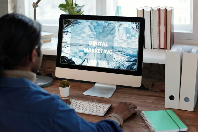 SEO expert guide - Cover Photo