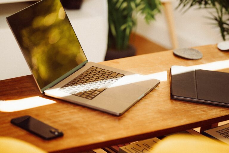 successful guest blogging - Cover Photo