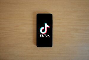 Verify TikTok account - Cover Photo