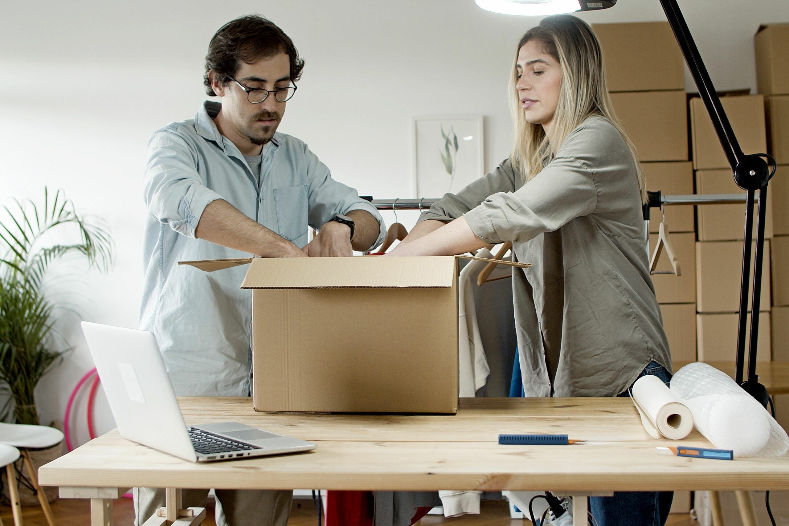 Ecommerce start up costs - Inline Photo