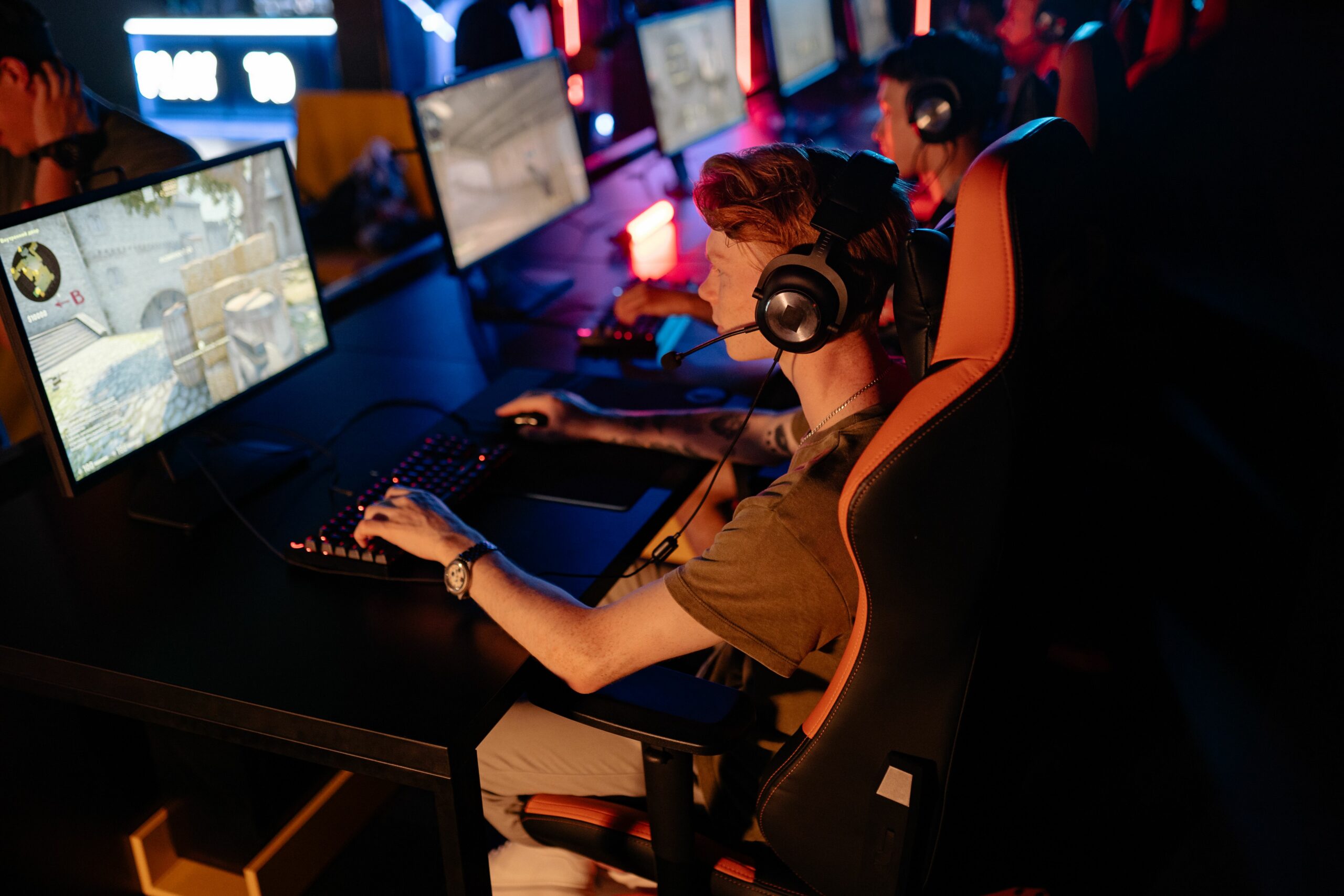 Esports influencer agencies - Cover Photo