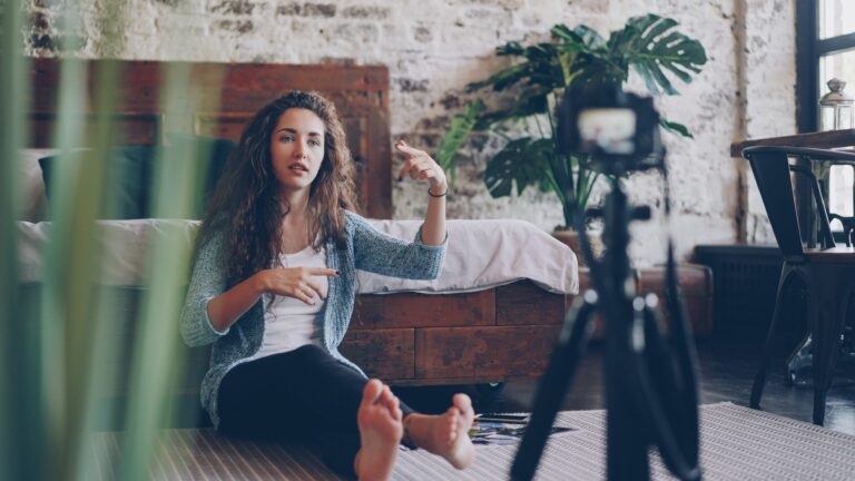 Influencer marketing 2025 - Cover Photo