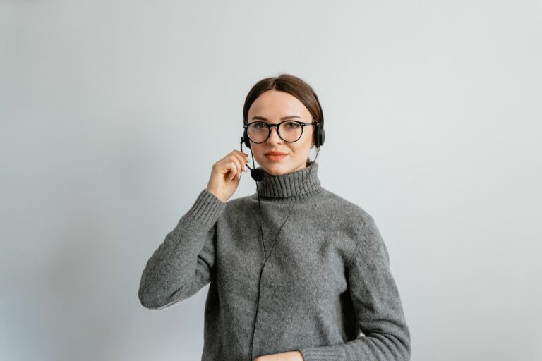 Influencer marketing virtual assistant - Cover Photo