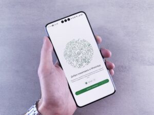 WhatsApp stickers - Cover Photo