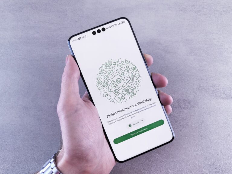 WhatsApp stickers - Cover Photo