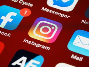 Apps for Instagram Stories - Cover Photo