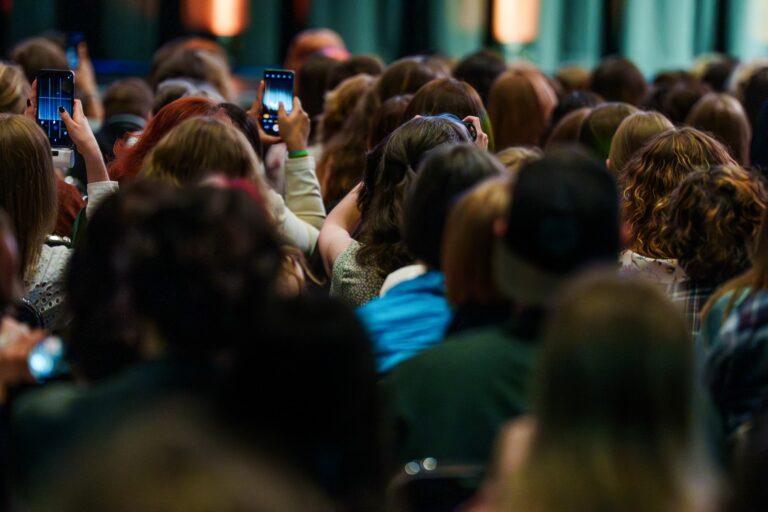 Find your target audience - Cover Photo