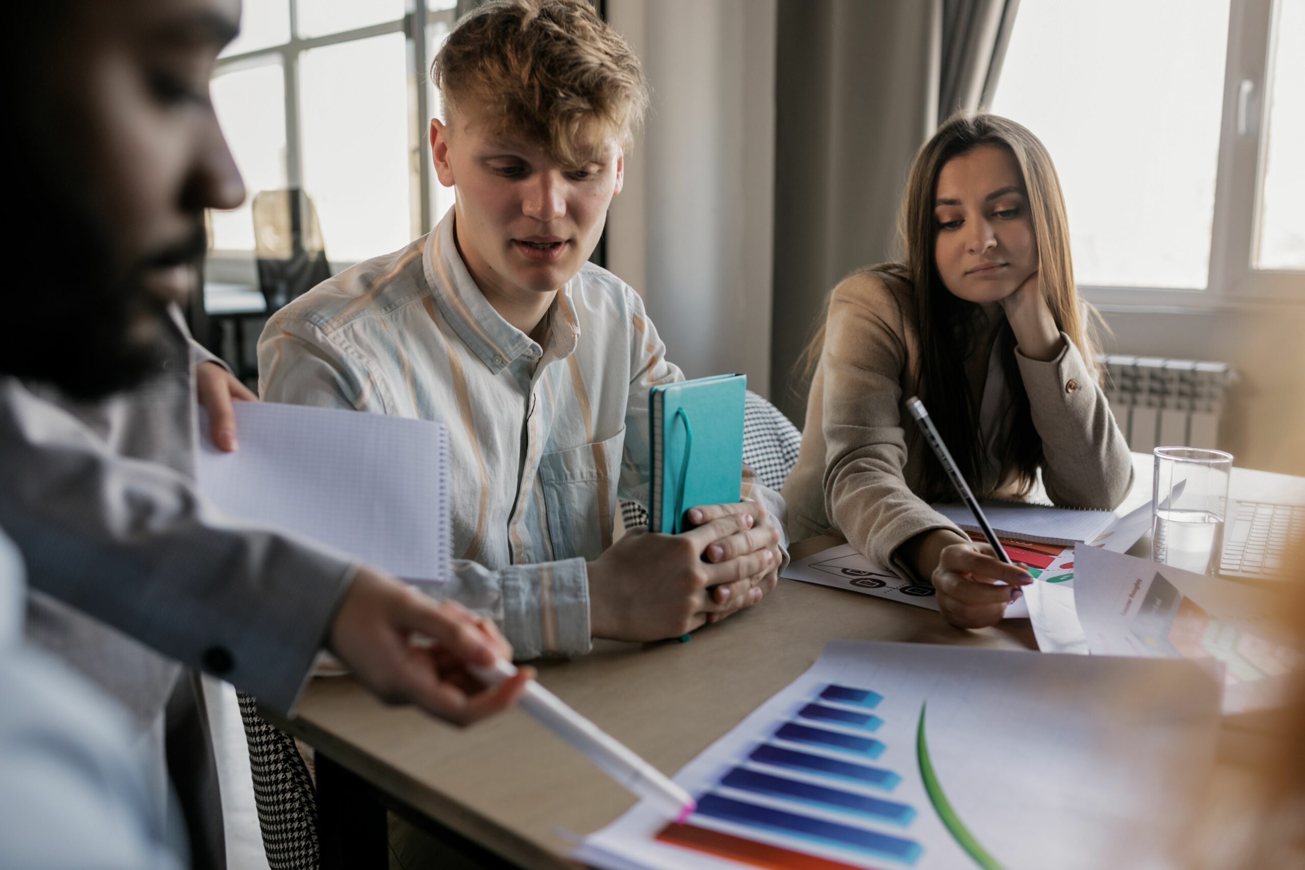 Influencer marketing leaders - Cover Photo