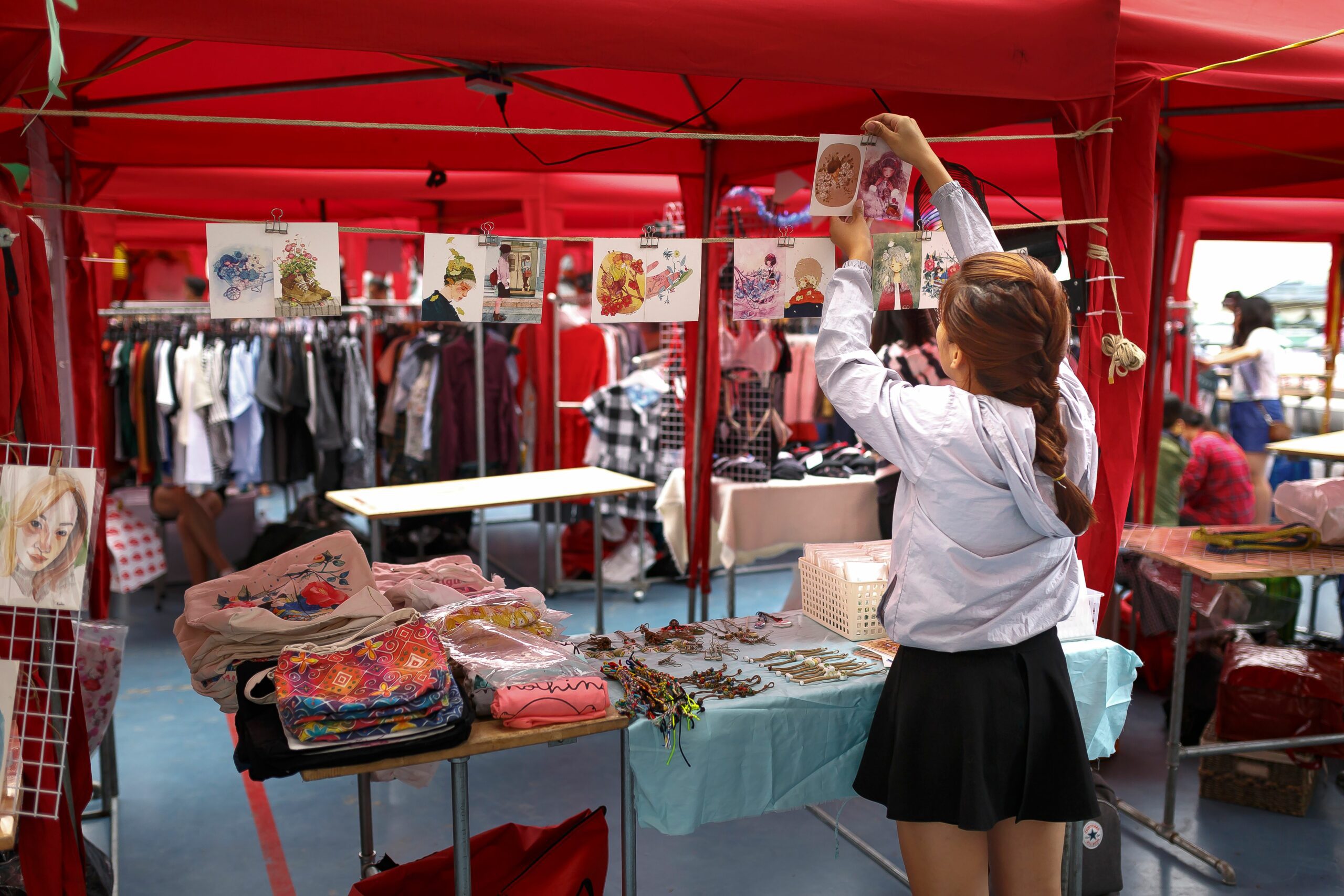 merchandising platforms for influencers - Cover Photo