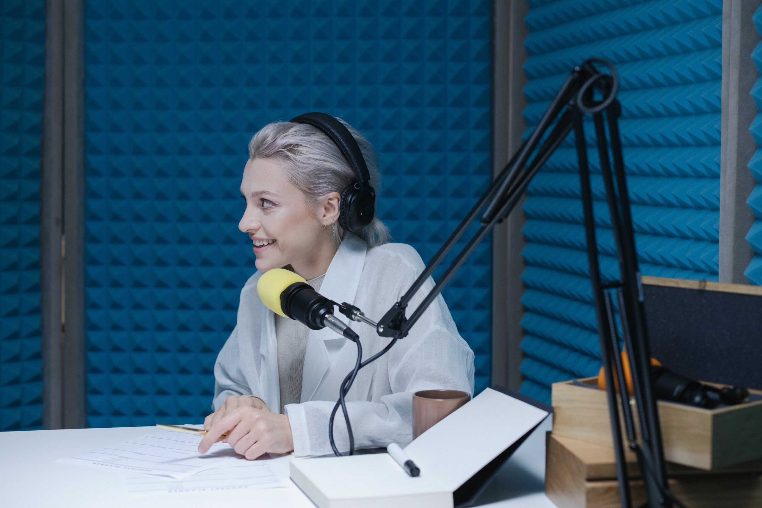 Non marketing podcasts - Cover Photo