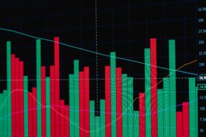 social media benchmarks - Cover Photo