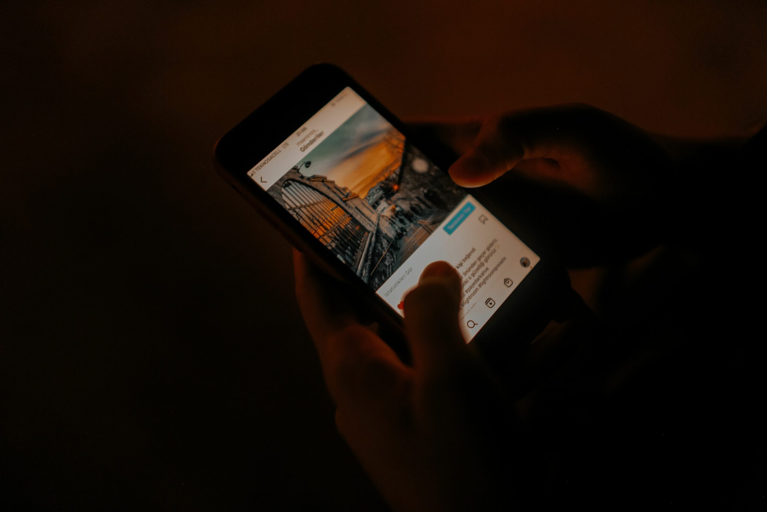 Social media comments - Inline Photo