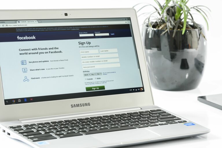 Social media team onboarding - Cover Photo