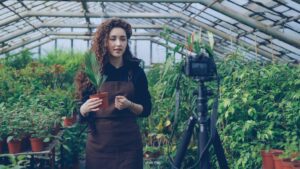 Social video talent - Cover Photo