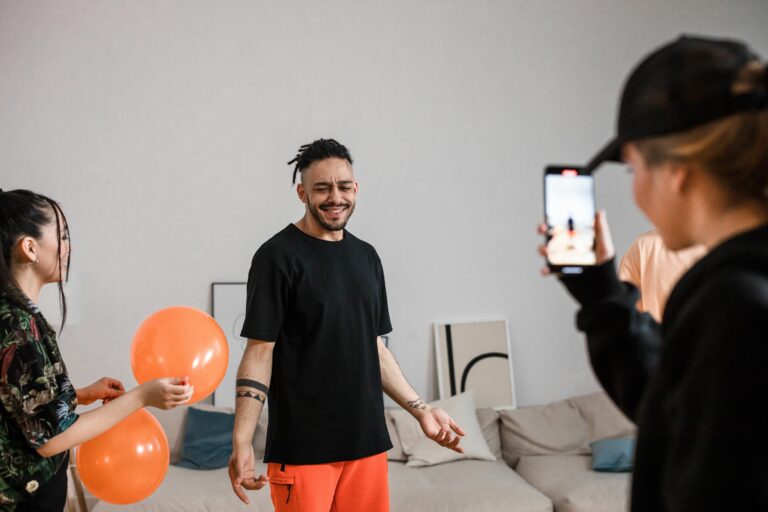 Top Instagram Influencers 2025 - Cover Photo