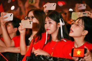 Celebrity social media management - Cover Photo