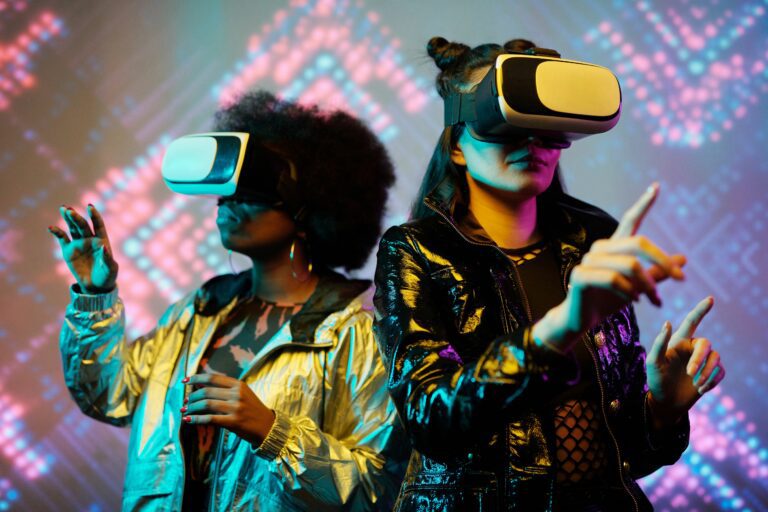 digital fashion marketplaces - Cover Photo