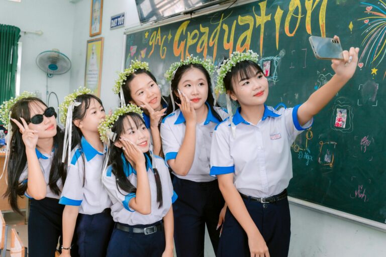 Edutainment Social Media - Cover Photo