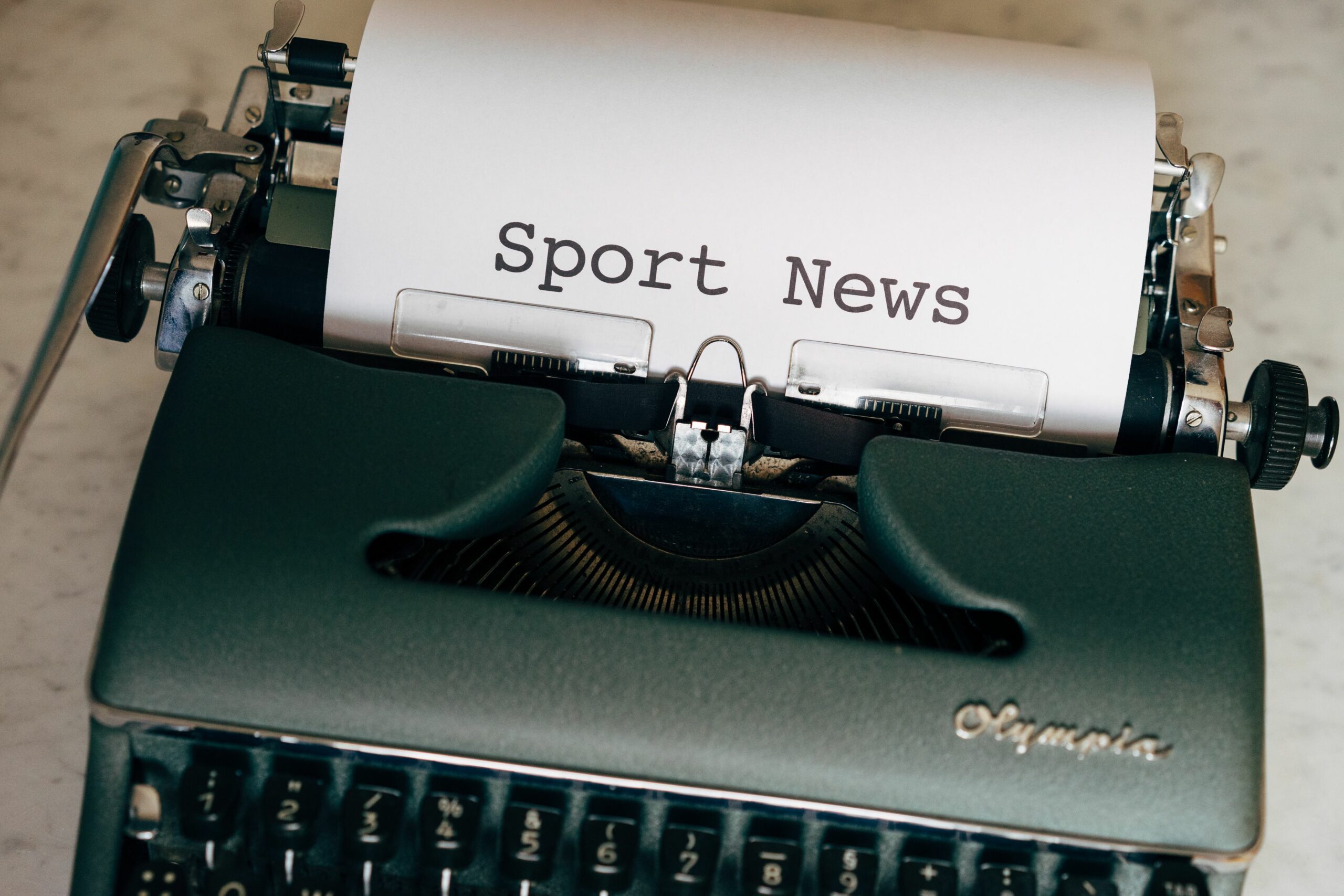 headline writing tips - Cover Photo