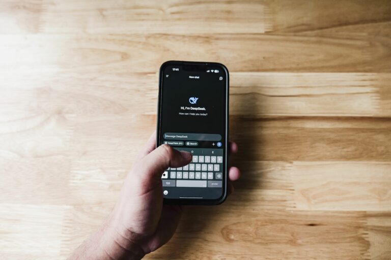 Messenger chatbots - Cover Photo