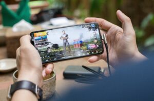 Mobile gaming statistics - Cover Photo
