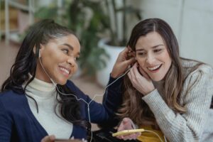 Twitter Listening - Cover Photo