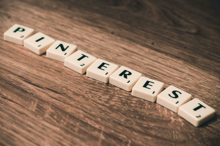 Is Pinterest a social network - Cover Photo